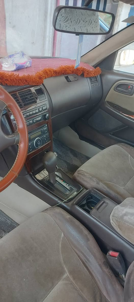 السلام عليكم كرسته مديل 93 السياره كفاله عامه مكينه اوكير كارتون حداده جديده تخم تاير تبريد ثلج دواخل جدد السياره مال جناي رقم بصره بسمي ***********
