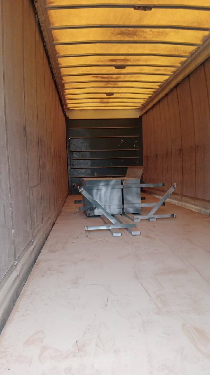 للبيع بدي أكتروز جادر نضيف الطول ٩ متر للأستفسار الأتصال على الارقام الآتي ***********
***********
