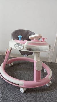 أثاث أطفال • للبيع