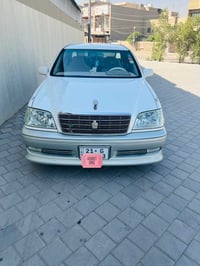 سياره للبيع موديل 2000  رقم سليمانيه ثاني يوم احولك  اربع دكم. تخم تاي...