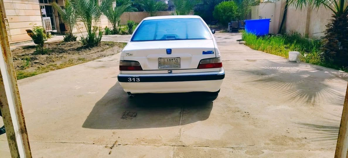 بيجو بارص موديل 13
مكفوله من ضربه وتبديل وصبغ فقط خياسات معمره
مكينه كير كفاله تبريد ثلج
كهربائيات كلها وضع الشركه 
منضومه زنون تخم تيارات حداديه جديده مكاني ديوانيه رقم قادسيه /السعر 47
***********
