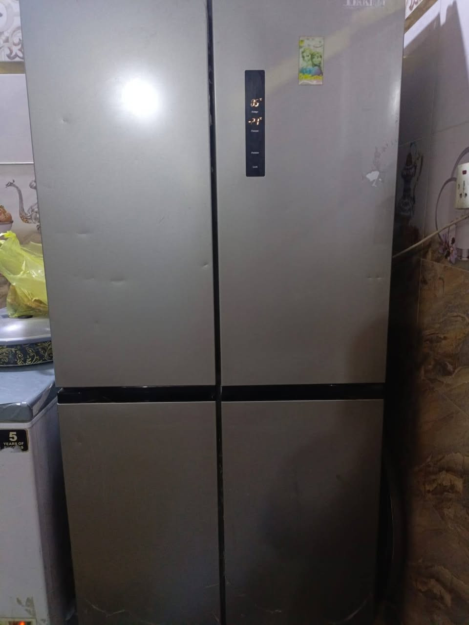 السلام عليكم ثلاجات للبيع شغالات الرصاصي 350والثاني 150


**إذا كنت صاحب هذا الإعلان وتريد حذفه لأي سبب، رجاءا أرسل رسالة إلى الدعم الفني**