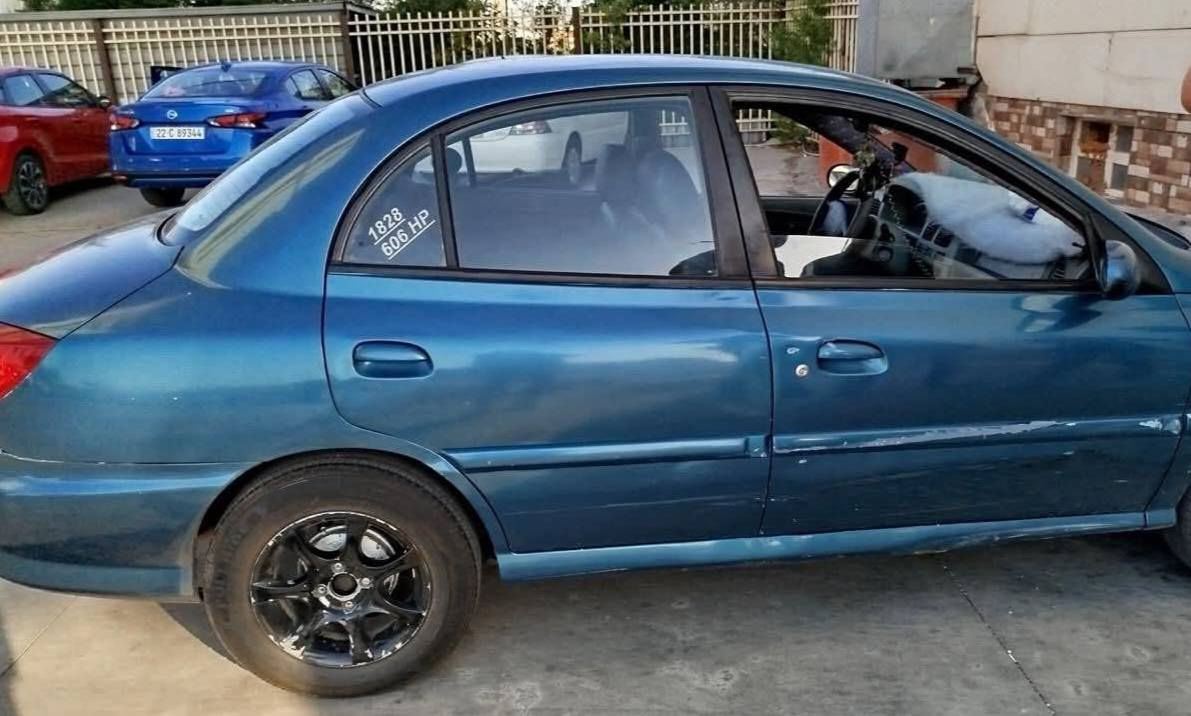 سلام عليكم
بيع فقط

كيا ريو
موديل 2002
 كير عادي
 محرك شرط
 تبريد
 رقم سنويه جديد شرط التحويل السعر 36$ مكان السياره موصل شيخان رقم موبايل *********** وتساب دهوك, العراق
