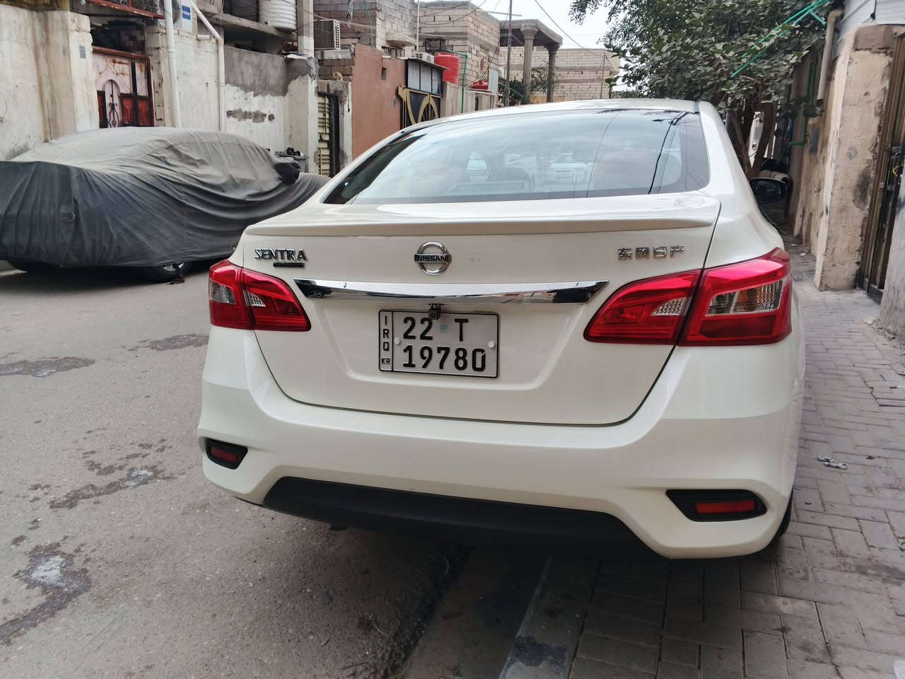 نيسان سنترا ٢٥كفاله من الزلغ ماشيه الفين تحكم ستيرن شاشه داخل احمر دوشمة ارظيه السياره كارتون سنترا موسيلفي السعر١٢٩اتصال وانا خادم ***********
