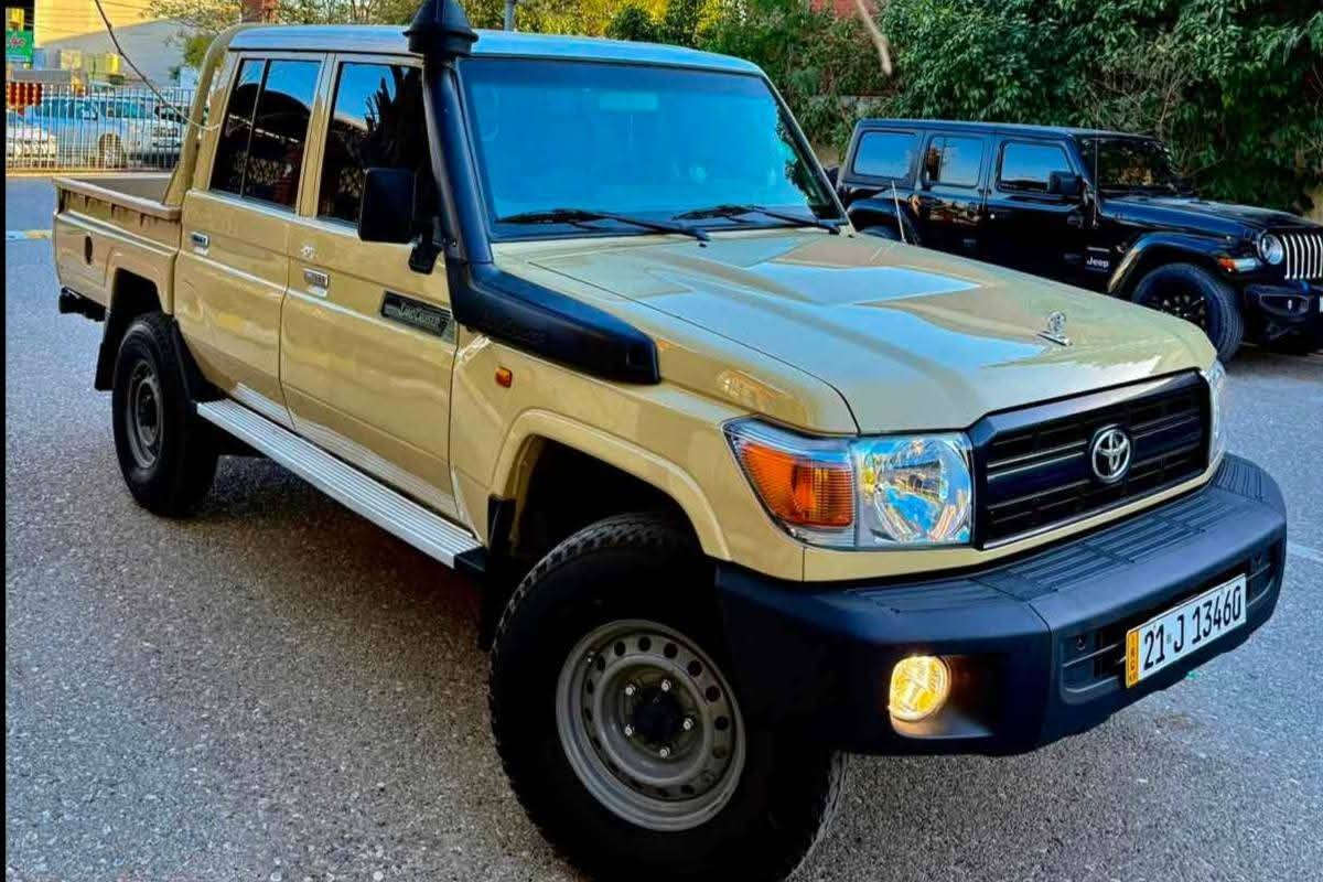 تويوتا لاندكروزر 2022 وارد شركة سردار
ماشية 58 ألف كيلومتر
السيارة بحالة جديدة جداً
كل أغراضها على دق الشركة
رقم وسنوية جديدة
4 تايرات لوك تحتها
(بيها ضربتين صبغ صغار)
باقي الجسم على الشركة

🟦 السعر  _ الطلب في التعليقات سيأتي إليك مباشرة 
                  فقط على الصفحة مو على كروب

القير والمكينة والكلتش والدفريشن وكالة
لا يوجد أي خلل
رقم المالك:
***********
