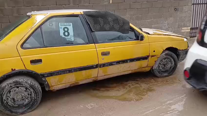 السلام عليكم اخوان. بيجو روئ موديل 9 كير مكينه كورله اوتوماتيك سنويه عضم عاج استنساخ  أتعهد حكومه وعشائر  
السعر 10 اوراق

رقم الهاتف ***********
