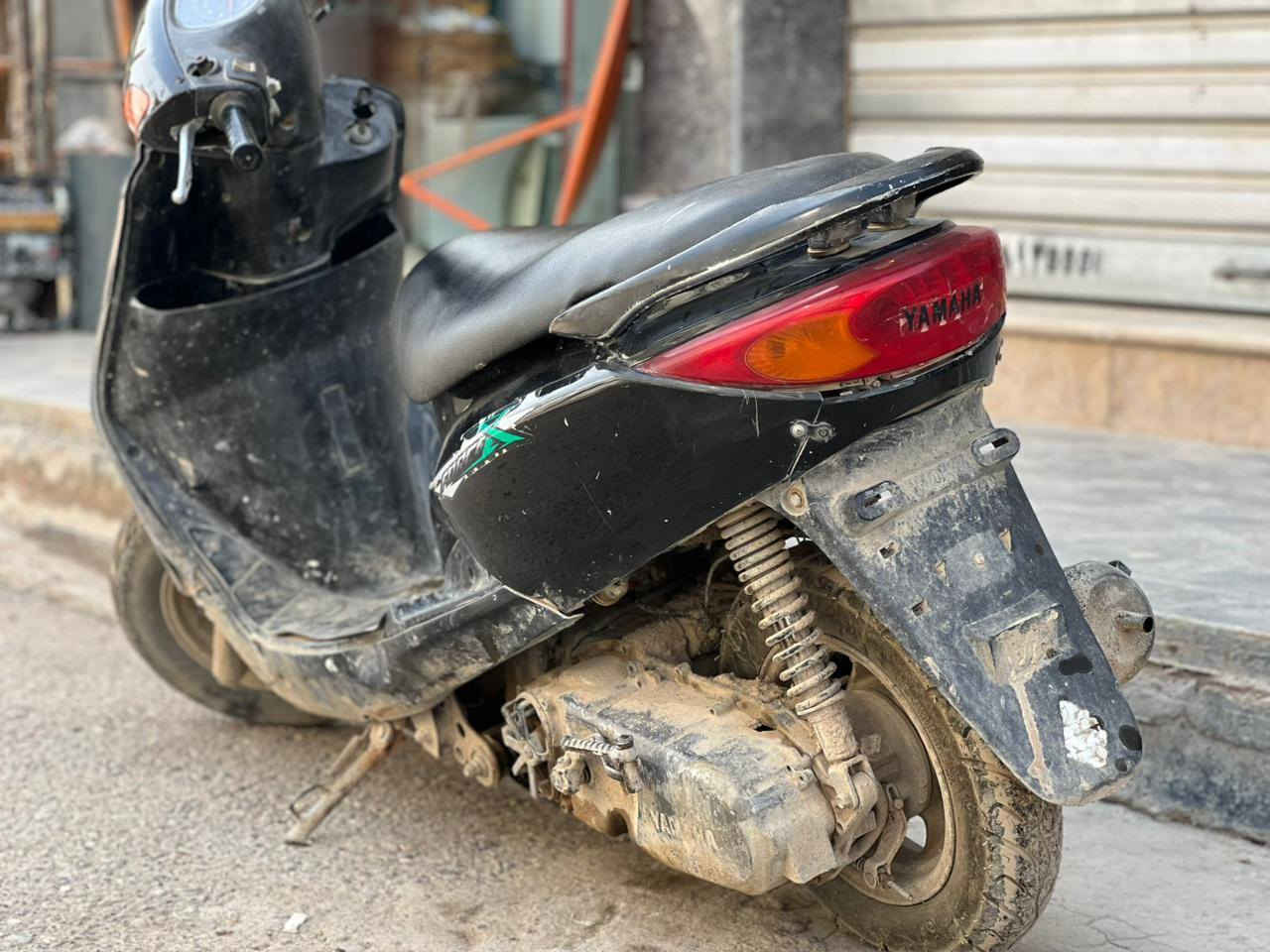 السلام عليكم دراجه بريز . 140 
السعر 275..  مكاني بغداد الدوره***********
