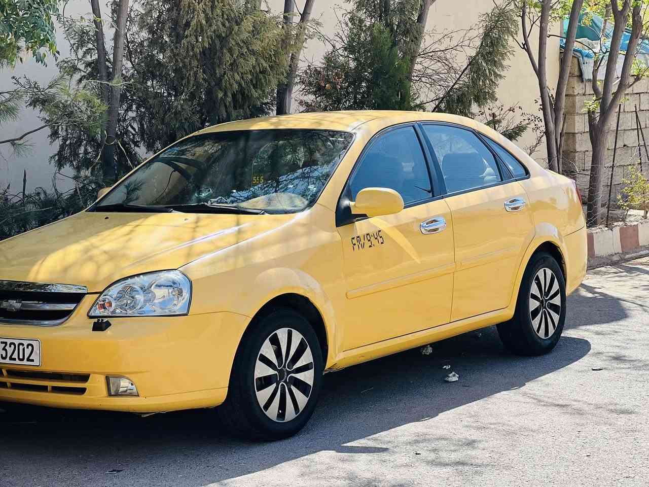 Chamchamal
سلام عليكم اوبترا 2012 لبيع و او مراوس 
كير و محرك بشرط كير عادي صبغ بيلادي مابي صبغ بس شبر واحد بلبونيت مكان يد سنوية لحد 28 مشروع وطنى باسمي بيها دفتر بنزين اي نقص ماكو سعر 69 بية مجال بسيط


**إذا كنت صاحب هذا الإعلان وتريد حذفه لأي سبب، رجاءا أرسل رسالة إلى الدعم الفني**