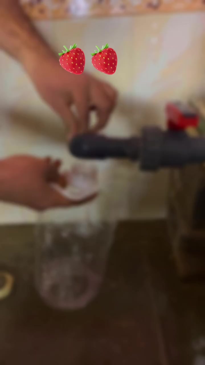 ✨ زاهي درجة أولى – نظافة ولمعان يدوم ✨
زاهي وردي بعطر الفراولة
🧴 حجم 5 لتر – تركيز عالي وجودة مضمونة

متوفر الآن عروض خاصة لأصحاب الجملة والمفرد
مناسب للمنازل، المحلات، والمغاسل
""محلات العطواني للمنظفات""
📍 العنوان: مدينة الصدر/ الحمديه"شارع المصاليخ" مجاور سكله المياحي" 
📞 الاتصال: ***********

جرّبه مرة… وراح تعتمد عليه دومًا 🍓
