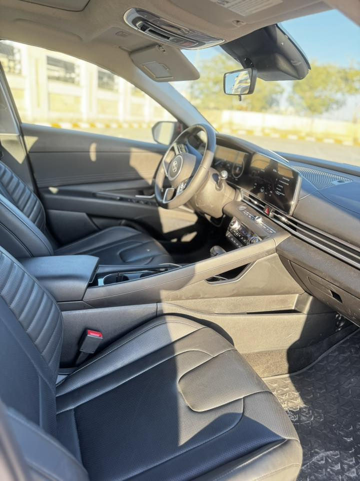 سلام عليكم
للبيع النترا هايبرد موديل 2025 دخول جديد

 ماشيه 22 لف كيلو يعني زيرو

ضرر السيارة جاملغ ايمن مع ربع البنيد 

بدون ايرباك رقم شاصي وصور الحادث خاص

مواصفات السياره

فتحت صقف 

تحكم استيرن جهتين

شاشه كبيره كامره دوار

تحديد مسار اشاير بالمري

كشنات تدفئه استيرن تدفئه

رادارات جانبيه وخلفي امامي

شحن السلكي لد خلفي وامامي

ابواب بصمه درحيب تبريد بيانو 

تشغل عن بعد سايد بريك كهرباء

كشنات جلد بيجي ورصاصي

بصمه فتحه

السعر 155  وبيه مجال بسيط 

اتصال على هذا الرقم *********** وبي واتساب
