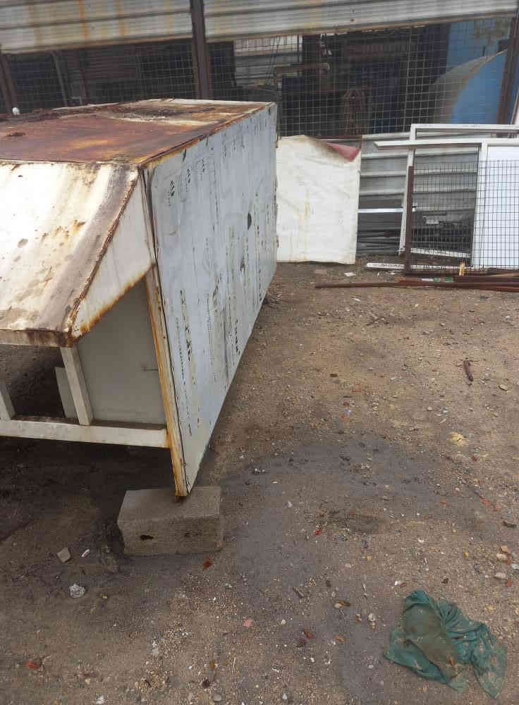 محجر للبيع
***********
