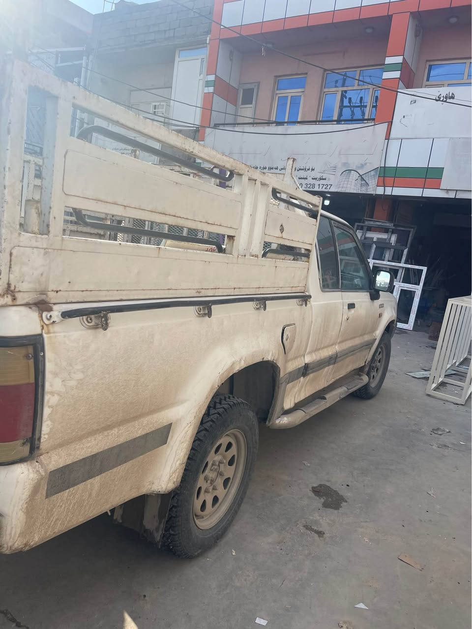 ‎پیکاب مازدە مۆدێل ١٩٨٩ ئارم پلاستیک ئەسلی بەناوی خۆمە وەرگراو براوەبەشەرت نرخی 35 معامەلە***********‎ أربيل, العراق
