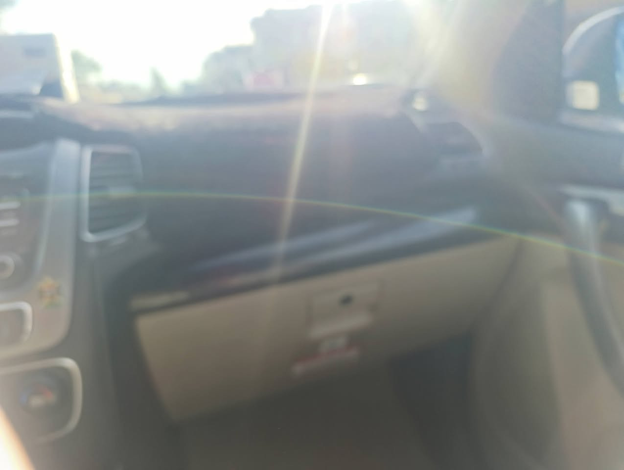 السلام عليكم للبيع سورنتو خليجي  سياره جدا نظيفه موديل 2014 فول مواصفات ستة 6 سلندر
محرك دوش  
بانوراما كامل
كشنات جلد 
كشنات كهرباي
٣ قطع تبريد 
٧ راكب 
داخل اسود صاجي وبيجي 
تحكمات ستيرن 
شاشة دجتل + ترحيب 
شعار سورنتو ضوئي 
ترحيب ليلي 
بصمة عدد 2 + مري شفط 
لد خلفي + لد امامي 
زراك لايت امامي 
حساسات امامي خلفية+ كامرة
 سياره بغداد مشروع وطني  بسمي تحويل ثاني يوم 
محرك وكير نظيفة وماكو اي تبخير او تنقيص
 ودهن وفلتر الكير مبدل بالشركة عند ال55 الف كيلو
سيارة ما بيها اي طخة او دعمة والكشف موجود  بالسونار سياره احله من الصور تجي  وشوف بعينك سياره ماشيه 86 الف .. كتلوكات وجنطة الكتلوكات مال الشركة
مكاني كركوك ..  التواصل ***********
