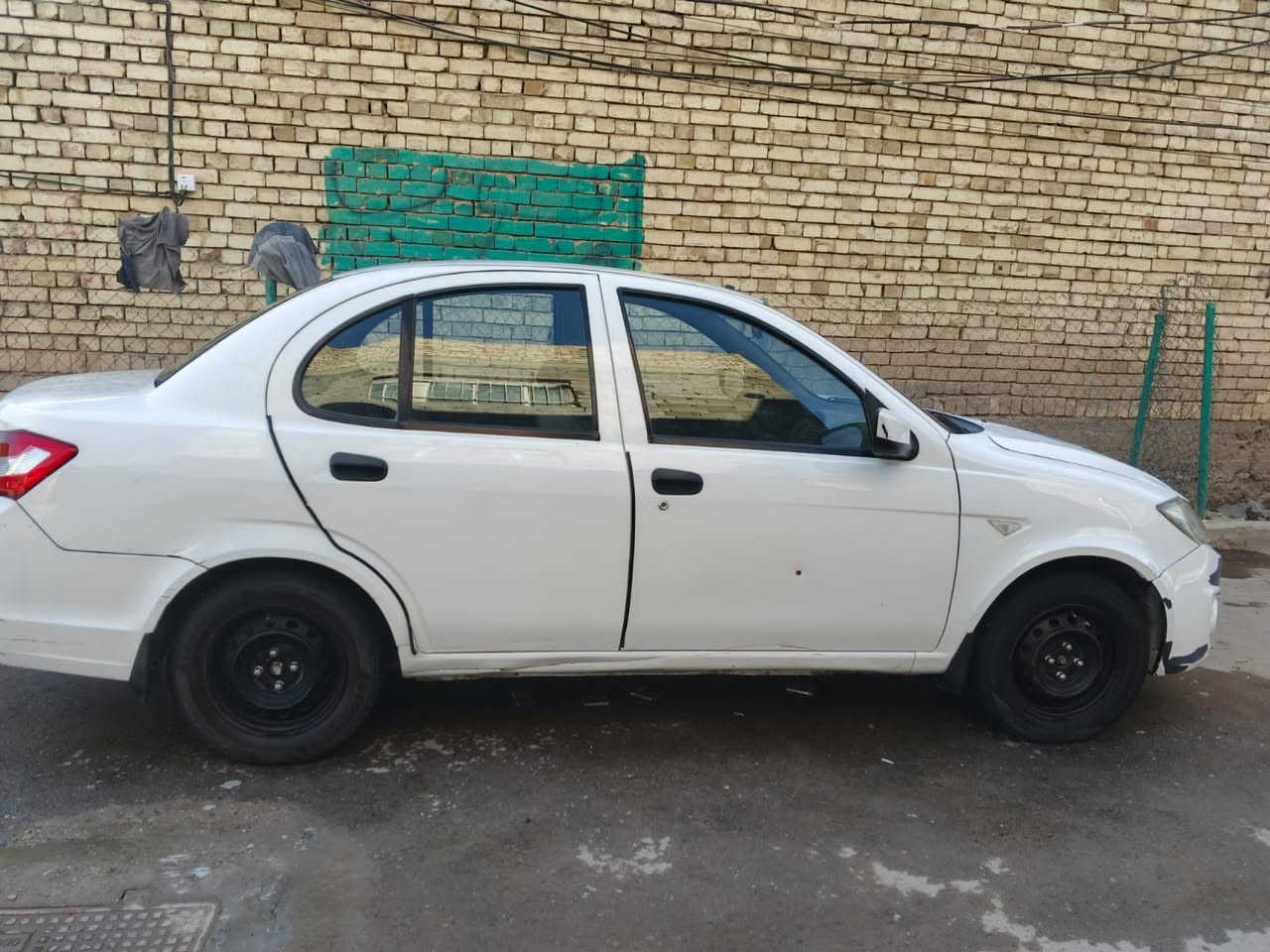 السلام عليكم ساينا 2020 مكفولة من الضربة والصبغ مطلوبة شهرين للمصرف استقطاع مباشر تاخذ تحويل صافي يعني شهرين تتحول ب أسمك كير مكينة صدر تايرات كلهة جديدة السعر 55 وبيهة مجال حك الجية العنوان بغداد حي اور 
 غير متواجد على الفيس ***********
