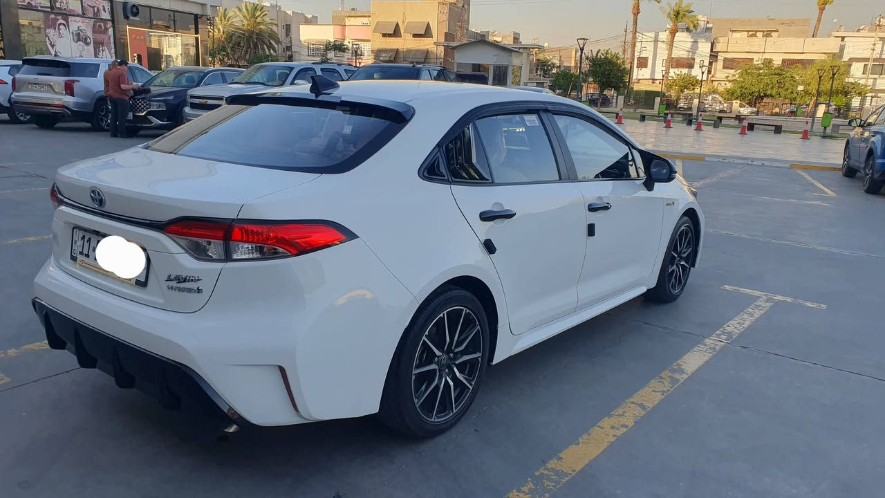 كورلا Sبلاك ادشن
كورلا بلاك ادشن s  هايبرد خليجي شكل الامريكي موديل ٢٠٢٣ سيارة جديدة جدا وجميلة جدا 
مكفولة  
 علامة زركة
ماشيه ٥٣ الف 
فول مواصفات داخلها مشمشي ورصاصي
دشبولها رصاصي مو اسود 
بغداد حي الخضراء 
سعرها ب١٤٩ ورقه وبي مجال 
***********
