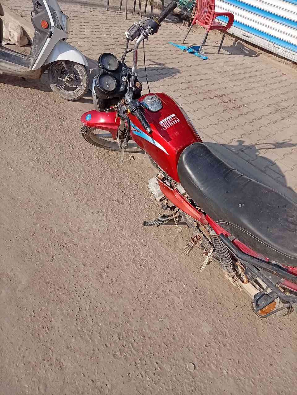 دايون عظم للبيع 350 كلك كلك كلك . موديل 19 للبيع او مراوس بدراجه اوراق المكان حله يم جسر نادر للاتصال *********** بي واتساب
