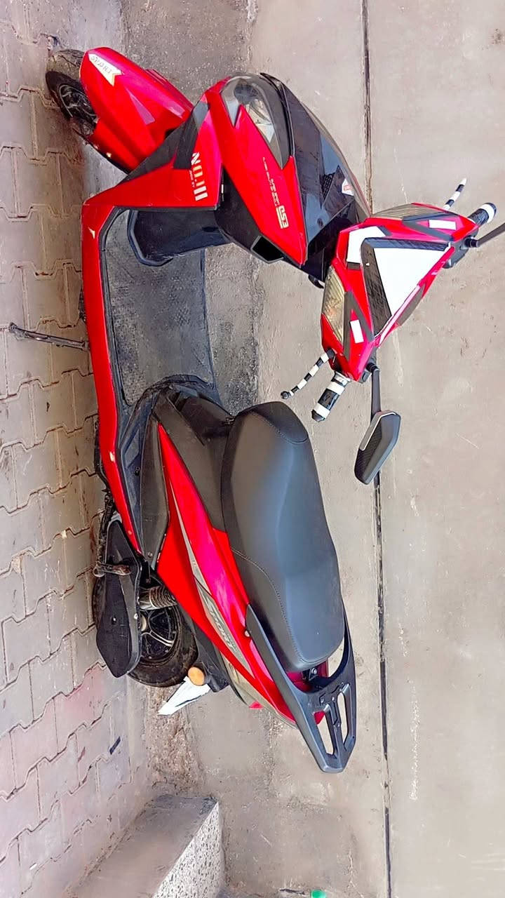 بايسكل شحن اللبيع بطاريات ٥ يقرا من ١٠ وجوه يعني ٨ ونص ٩ ونص  كشرة نضيف شاشه اكترونيه  تخم تايرات جديد كهربايات شغاله كلشي ميعتازه سعر جده مناسب ٥٠٠ الف وبي مجال اتصل مارجعك ***********
