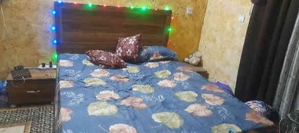 غرفة تركية البيع ٥ قطع مكاني ابوغريب سعر ٢٥٠ وبيها مجال ***********
