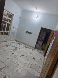 ام الخيل الثالثة • ١٠٠م • طابقين`,`غرفتين`,`استقبال`,`صالة`,`مطبخ`,`صح...