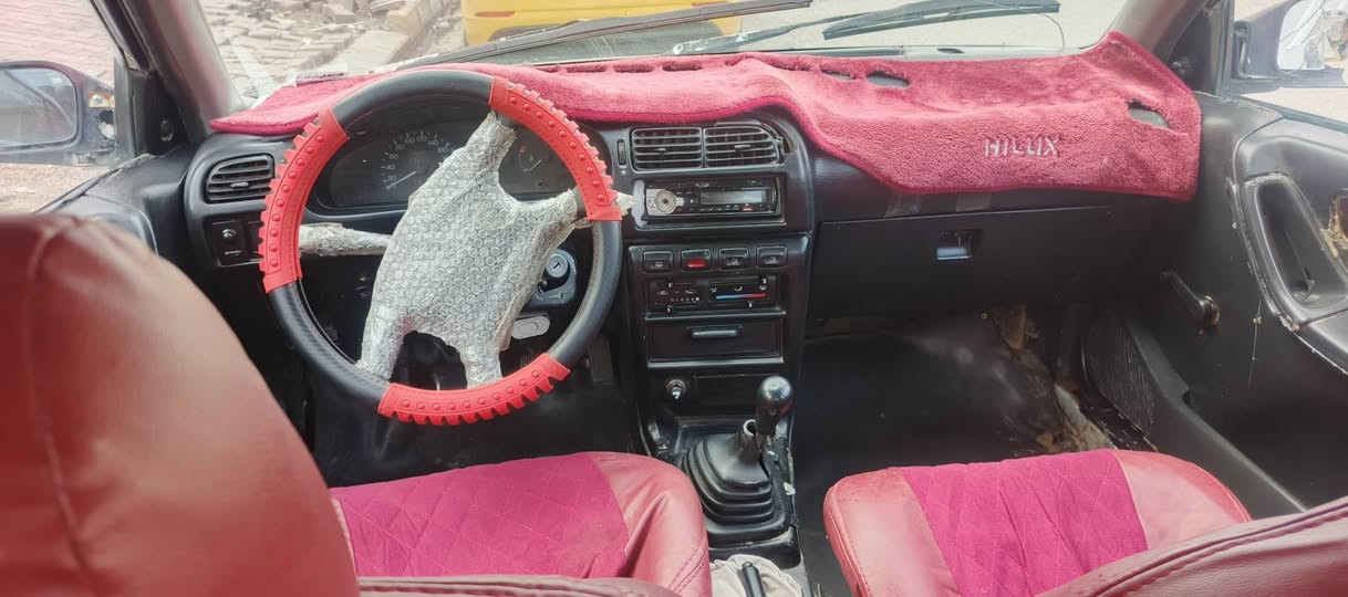 نيسان للبيع رقم صلاح الدين سنويه مشروع موديل 92شرط التحويل مكاني كركوك محرك كير حداديه بشرط السعر 25 الشراي يتصل ***********
