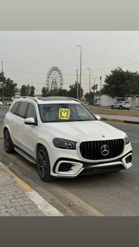 للبيع سيارة مرسيدس GLS 580 (المحرك الجبار 8 سلندر)، السيارة قمة بالنظا...