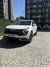 كيا سبورتج 2024  ماشيه 22.000km  ضمان الدوليه   مكفوله ماعدا شبر صبغ ب...