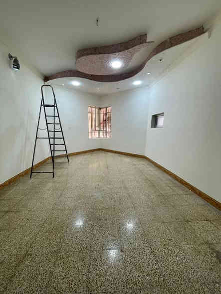 ⚜️مكتب البلديات للعقار⚜️

للإيجار للإيجار 
دار سكني طابق أرضي في حي الحدباء ، مساحة ٢٤٠ متر
سايدين المضخة قرب مجمع باب السراي
 غرفتين نوم وهول واستقبال ومطبخ وصحيات شرقي وغربي
وكراج سيارة
٥٠٠ الف الايجار
للإستفسار الإتصال☎️ ***********
عنوان المكتب / الموصل حي المشراق فرع مطعم طماطة2
