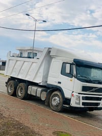 فولفو • گير ٣.٣ • شاحنة