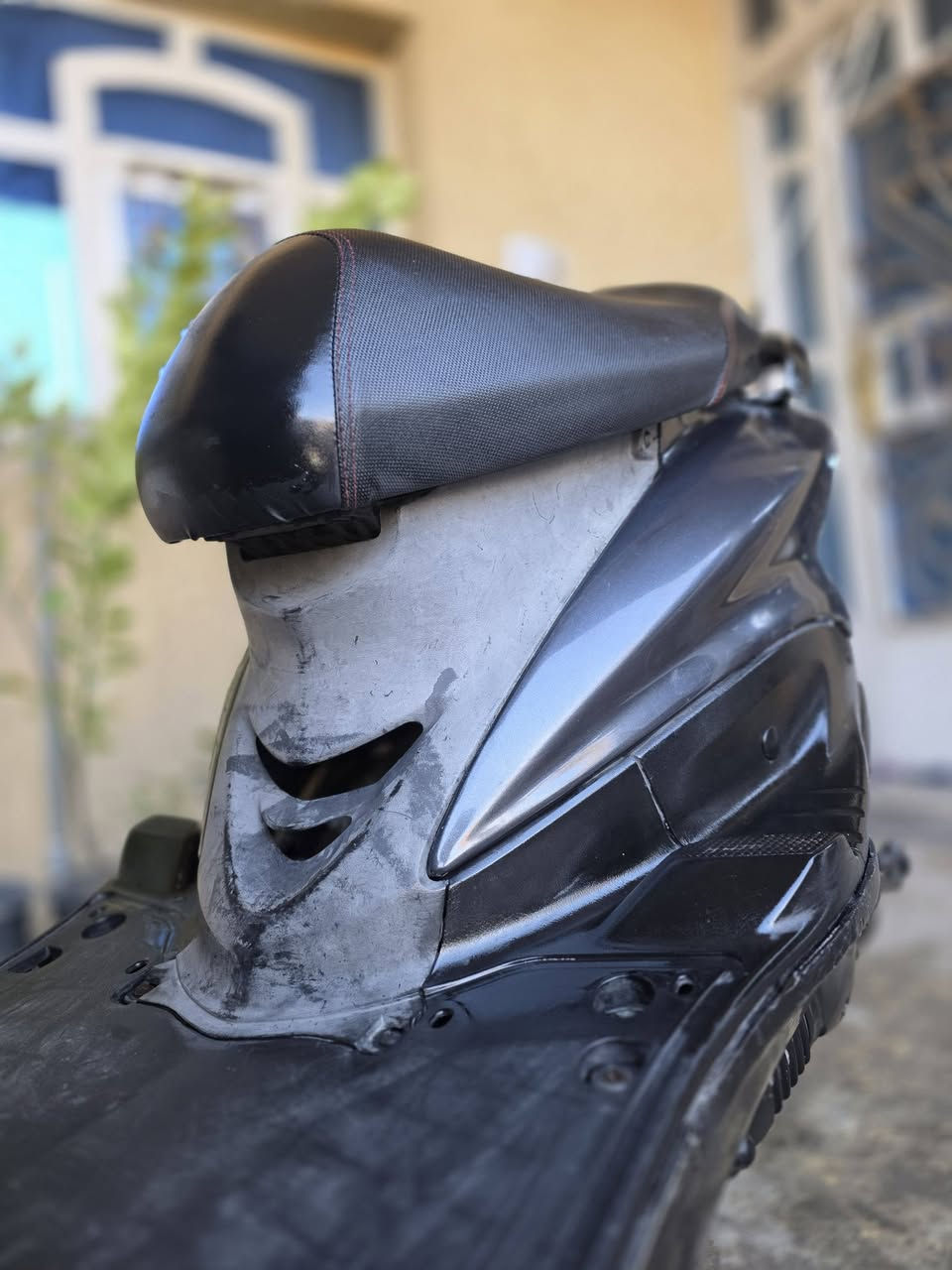 سلام عليكم شباب رحمه لاولديك أقره كلشي قبل لا تتصل
سكنس نثيه ياباني مو صيني 🩶🩶ترهم بيع ومراوس بفاز أو فورزه نضيفه ونطي فرق معقول
دراجه من ألتاير للتاير بلاد كلشي شغال سرعه110نضيفه بمعنه ألكلمه ممشاها 30ألف شراي يتصل أو يراسلني واتساب مازنجر مغلق لاتراسل تحياتي للجميع
هـ***********
