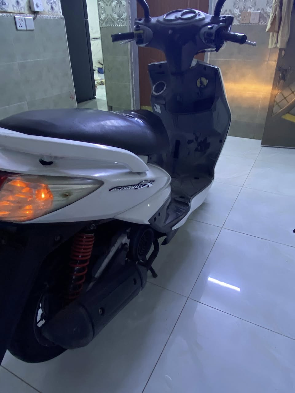 سكنس فحل كفر اصلي مختم ومكينه ناعمه وخرسه ولا تبخير ولا تنقيص ولا مفتوحه كهربائيات شغاله السعر 550المكان الشعب رقم الهاتف ***********
