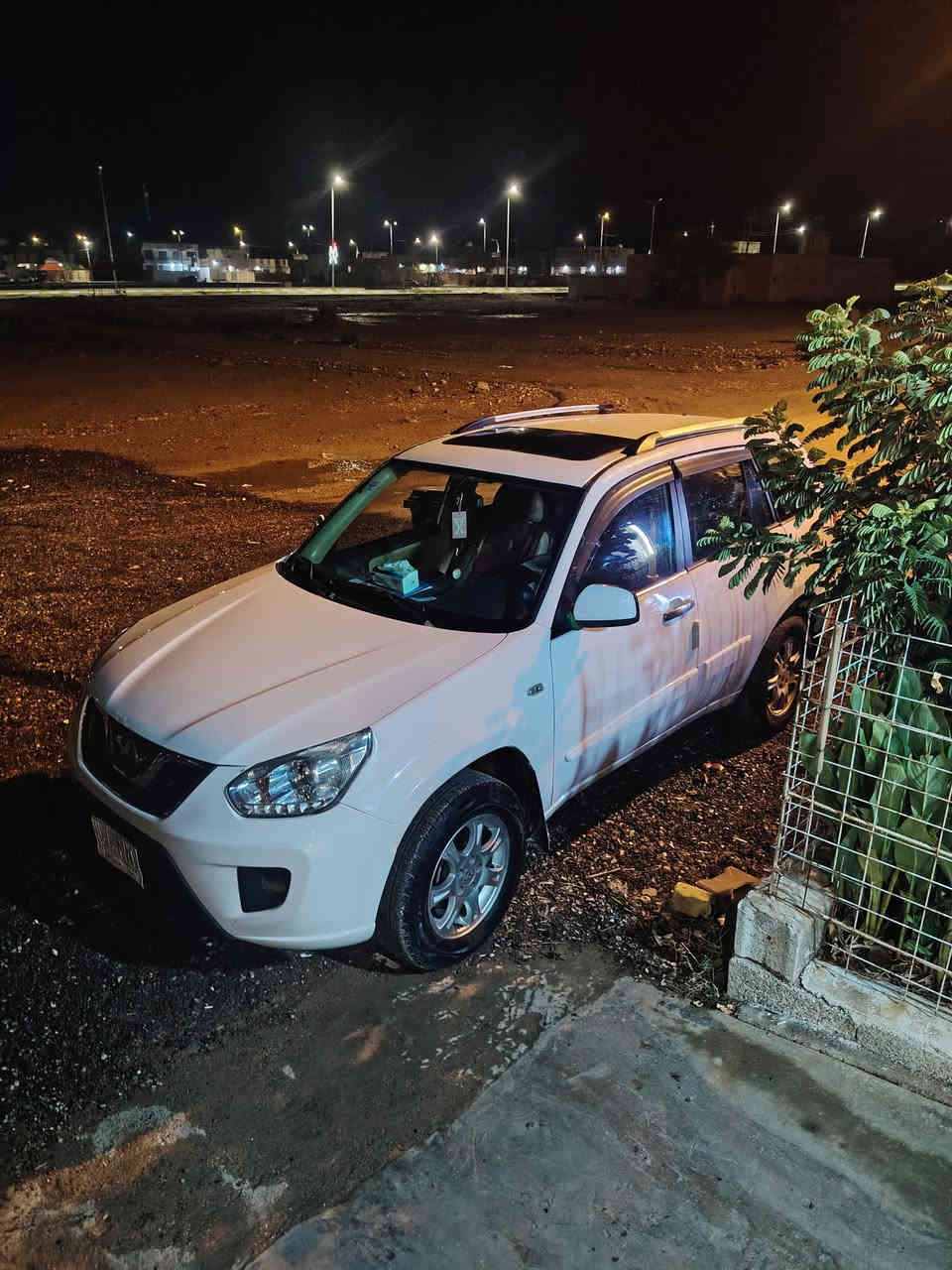 السلام عليكم
تيكو موديل 14 رقم واسط باسمي
مكفوله من تبديل ولصبغ
كير محرك تبريد
تخم تاير حداديه كامله
كهربائيات كامله
مذب عليه الف دينار 
السعر 75
مكان السياره واسط ناحيه جصان
***********
***********
