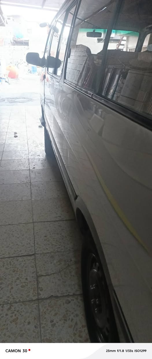 السلام عليكم فوتو ألوان   موصليه للبيع مكينه كير اكسل خير من الله السياره نضيفه دوشمه حلوه تايراتهه خير من الله كشرهه جديد قطرت صبغ ما بيهه ابيع كوم حديد سياره كبل للشارع الشراي ينتصل اني مكلف بلنشر هاذه رقم أبو السياره *********** مكاني بغداد ..... وهلاا وسهلا.
