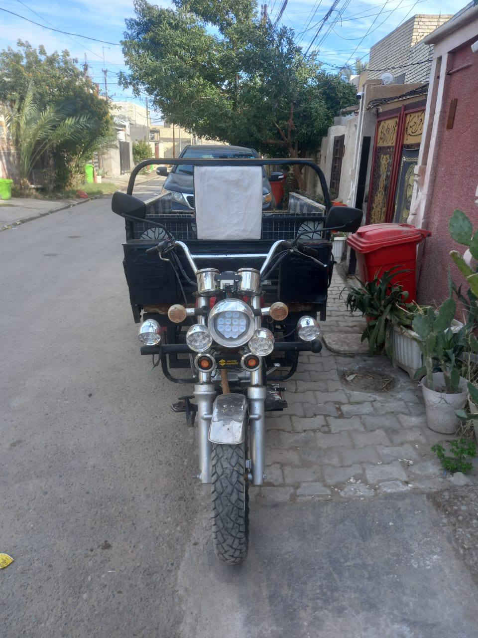 ستوته محرك 2026 موديل 19 ستوته كهربائايات كلها شغاله كامله من كل شيء  ألف متصرف عليه بانزين اديرلها كله محسن نكره سلف أوراق اصوليه سعر 1350 بيها مجال رقم *********** مكاني الشعب منطقه السريدات
