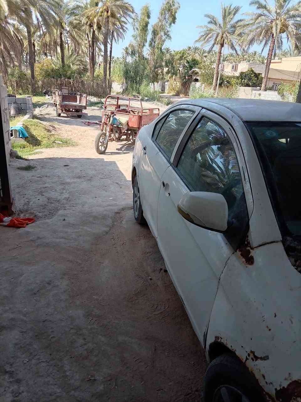 كريت ويل فولكس يرادلها ترتيب مكينه وكير بيكاتشو كوري بيع مستعجل مناسبه كلش والله العظيم ماابيعها لو ما عندي بناء السعر ثلاث ملاين وربع وحتا أقساط ترهم نص فلوس والباقي أقساط السياره بسمي من يكمل المبلق احولها اله شرط ينكتب بالمكاتبه رقم الهاتف *********** / ***********
