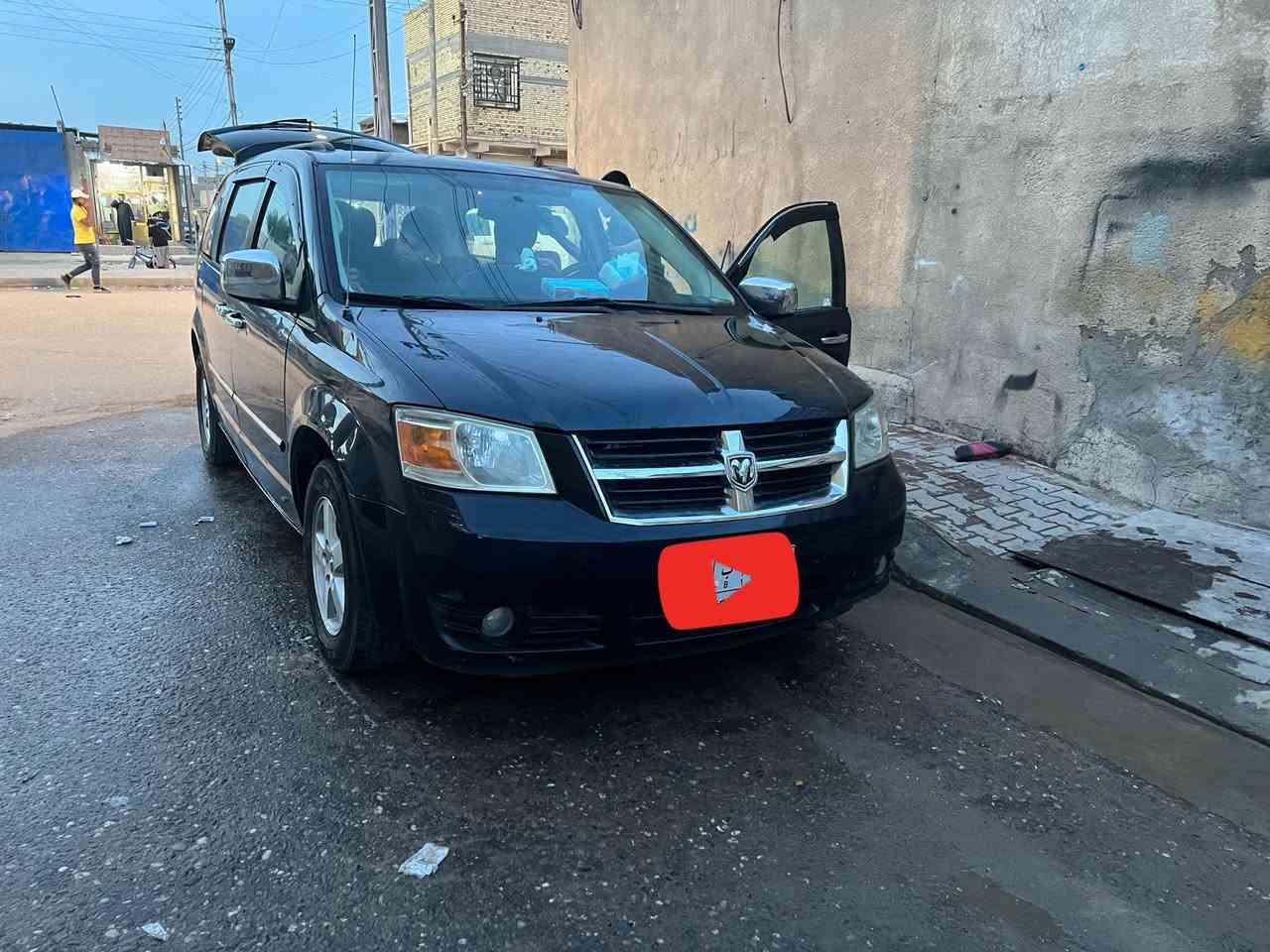 من رخصة الادمن 
للبيع 
دوج كرفان 2008 SXT
لون نيلي 🔵
رقم بغداد
🖊️ منظومة غاز السيارات مفصول
🖊️ حجم المحرك 3.8
🖊️ ثلاث قطع تبريد ❄️
٧ راكب 

🖊️ سنوية ٢٠٢٧
 السعـر 95 ورقة وبيها مجال قليل
العنوان البصرة - قضاء المدينة 
الهاتف ***********
