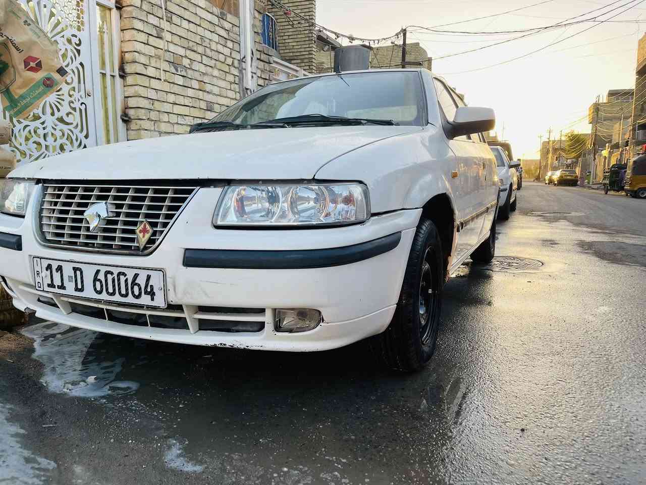 السلام عليكم
سمند 2009 محور كير ومكينة كورلا 1600
رقم جديد اجنبي 
تخم تاير  صدر حدادية جديد 
تدفئة وتبريد وي سويج
كهربائيات كلها شغالة
السياره لأضربه ولاصبغ ولاتبديل 
خير من الله مكفوله السياره 
بغداد البلديات 
سعرها 45 بيها مجال حك جيه
***********
