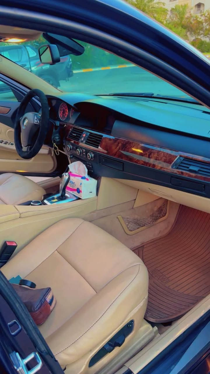 🇩🇪السلام عليكم اخوان BMW E60 2008 للبيع 🇩🇪.
⚔️الون نيلي حبري 3 قطع صبغ جاملغ وباب السائق ونصف جاملغ 
⚔️الموديل 2008 بأسمي 
⚔️مكينه 3000 N52 نوزل قصر ارغب مكينه خير من الله 
⚔️كير تبترونك كوبرا خير من الله 
⚔️صدم امامي خلفي مبدله قبل فتره 
⚔️تبريد ميكانيكي خير من الله ❄️❄️
⚔️ويل كب وتخم تاير جديد 🛞🛞
⚔️سلايد روف طكتين 
⚔️مري شفط وقلاب 
⚔️كت M
⚔️تحكم ستيرن جهتين وستيرن كهرباء +كروز سرعه 🔜🔚
⚔️كشنات كهرباء فول تحكم + تتفئه 🥵🥵
⚔️شاشه وسطيه حجم الكبير 🖥️🖥️⚔️
⚔️خمس بردات بيبان وخلفيه كهرباء 🥅🥅
⚔️نقوصات السياره دجه اكسل+الدعاميه الخلفيه بيه كسر ⚔️
              🇮🇶🇮🇶🇮🇶مكان السياره بسمايه او الغدير 🇮🇶🇮🇶🇮🇶
💶💶💶السعر 114ورقه وبيه مجال للشراي 💶💶💶
📞📞📞رقم الهاتف ***********📞📞📞
