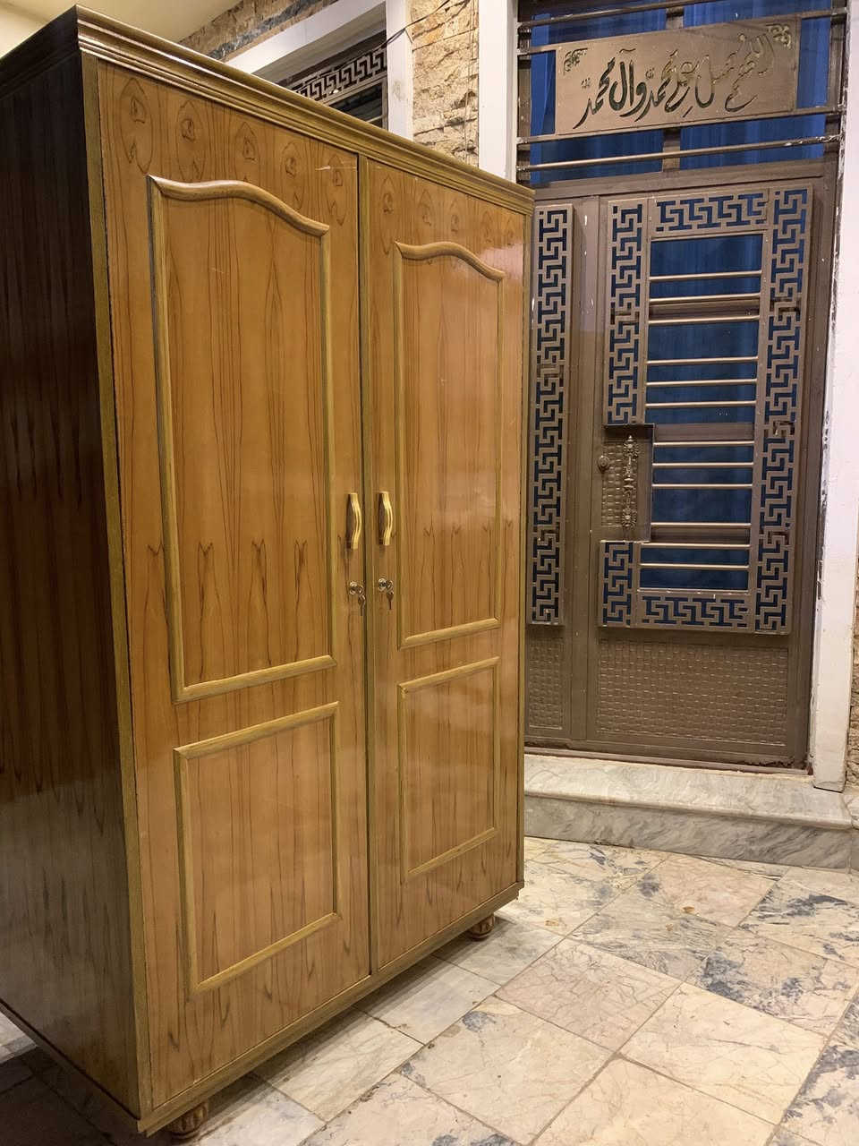 اترخص من مدير العزيز الغرفه سته  ملحق   5 ملم فصلته تفصال عل ايدي الضهر جرجوبه داخل وخارج صاج  نضافتهه 100‎%‎ اي ضرار ماكو استعمال سنه واحده السبب البيع انتقال الى البيت السعر الغرفه 700  رقم هاتف *********** بغداد الغرفه بحقيقه بعد احله واضخم صعدو منشور بكلمه يالله ❤️❤️ مكلفه بالنشر اتصال عل رقم فقط ++++كنتور بابين فصلته ب 300 اريد ابيعه 150 صالي شهر من اخذته
