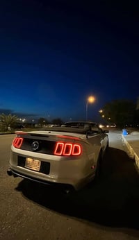 نوع السياره موستنك GT V6 الون سلفر السياره ضربتين بيهاا جاملغ ول بانيد...