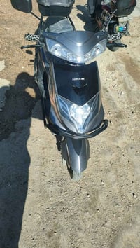 MR الكوري • دراجة كهربائية • ٦ بطاريات