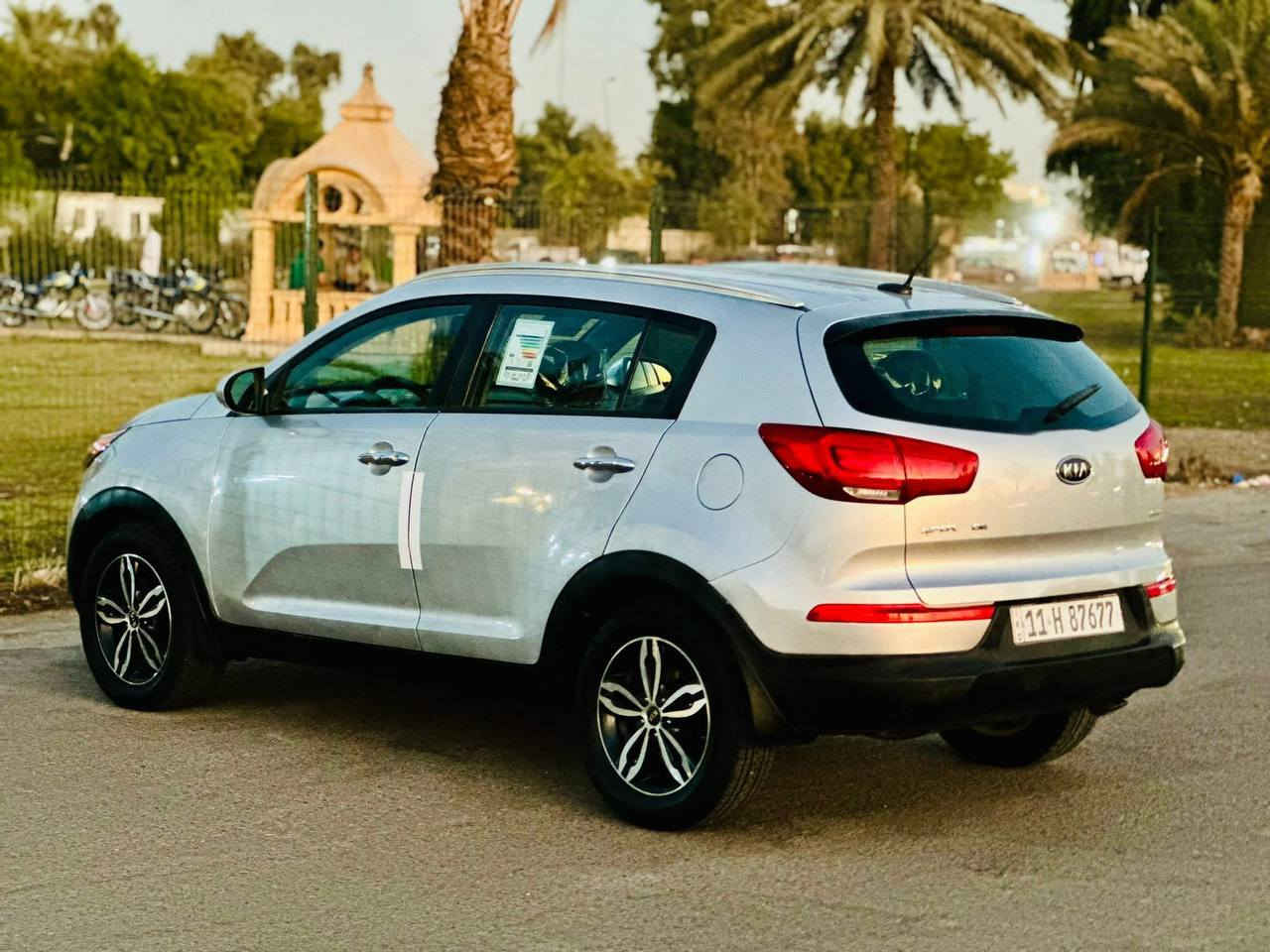 السلام عليكم 
سبورتج ١٦ أمريكي سنويه باسمي 
تحكم ستيرن شاشه أندرويد كامره
تخم تاير بلجيس
حداديه جديدة
حادث مبين للصور بدون دواخل ولا شاصي ولا لغد 
بغداد ***********
