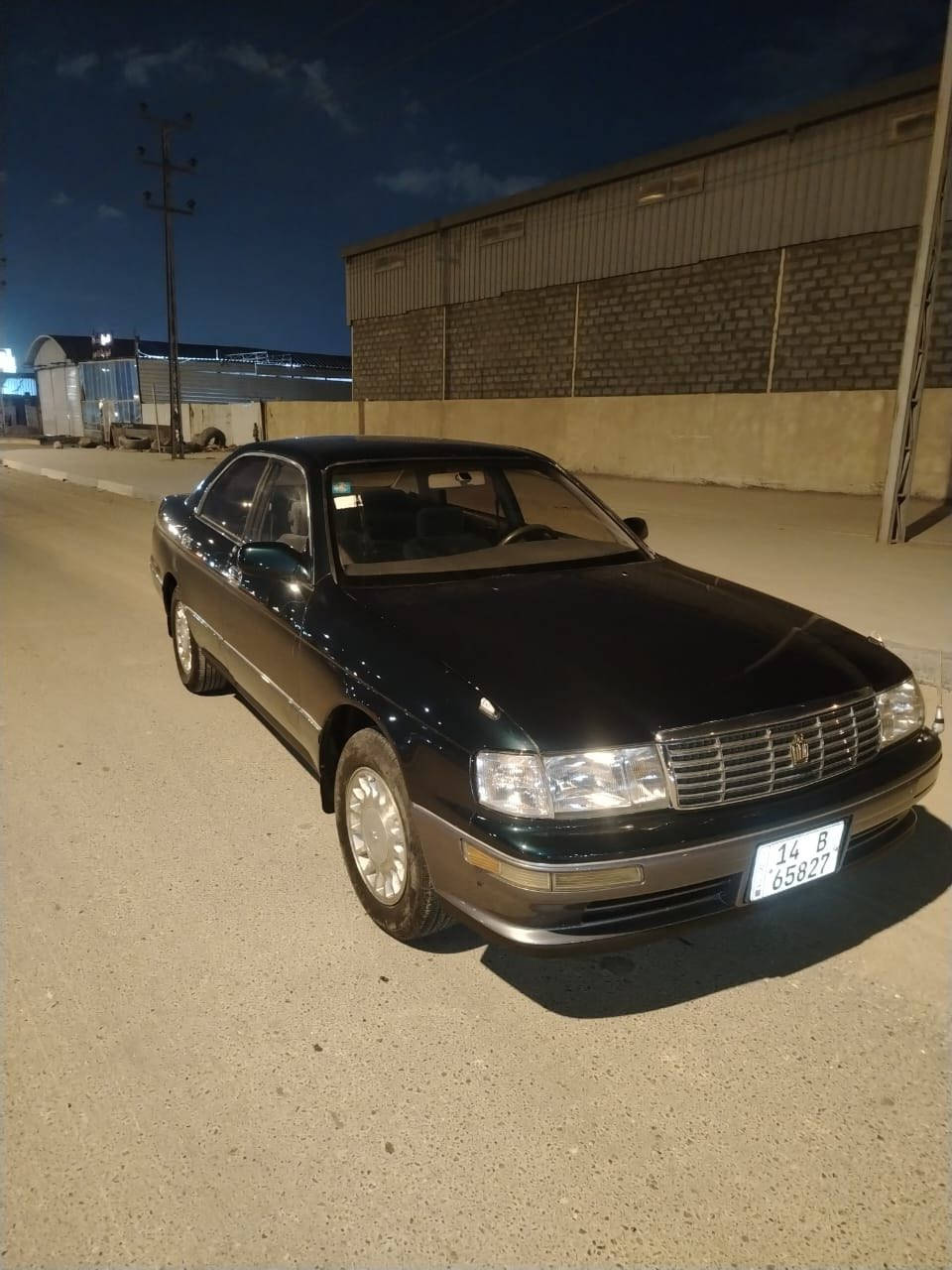 سلام عليكم اخوان بطه فصل مال مزاد
ميكنه وكير جدد حاويه 
حداديه 100% 
تخم تاير 
سستم جديد 
صبغ فقط قماره وجاملغات خلفيه فقط اثر جراد
اكسل جديد 
كهربائيات كلها شغاله وجديده 
سياره جديده يمعنى الكلمه واحله من صور بعد 
مكان السياره البصره ابو الخصيب
سعره 85 وبيها مجال
هذا رقم راعيها وانه مكلف بالنشر 

***********
