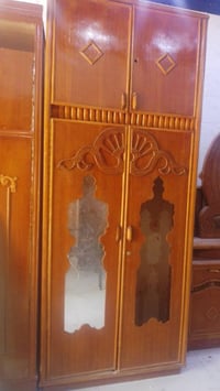 ميز مراية • زاوية • للبيع