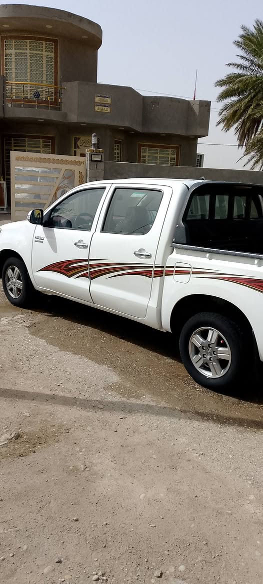 السلام عليكم تويوتا بيكم  13رقم بغداد انكليزي گير عادي  بيها صبغ جاملغ وربع باب السائق   السعر 162شاصي 12مكانها الكوت ***********
