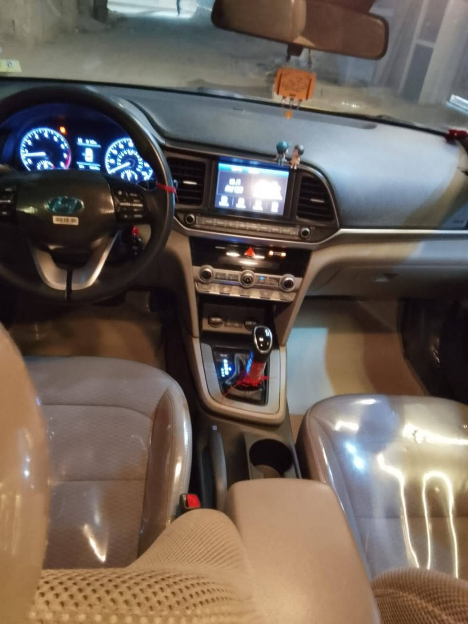 سلام عليكم النتره تكسي موديل 20 رقم بغداد صور الحادث موجوده بل منشور مكلف بل نشر رقم صاحب السيارة ***********
