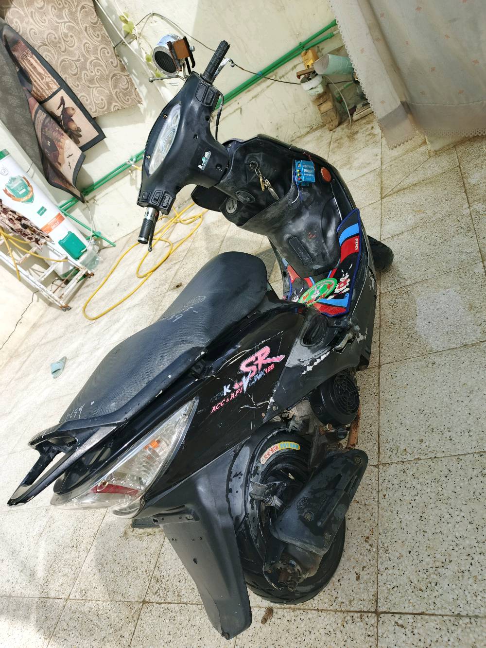 دراجه كامكو جي فور مستعجلي على بيعته