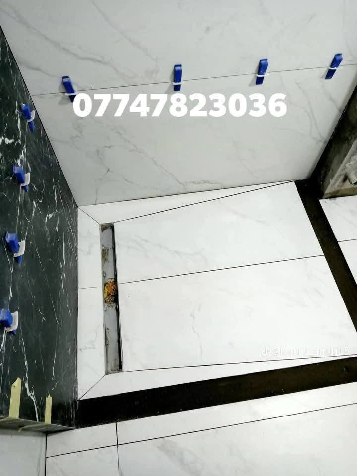 موجود خلفه بورسلين ارضي واجدرن مرمر بايات درج وكافه نوع البورسلين و الكاشي شغل درجه اوله ولاللتزم بالعمل والمواعيد التوصل خاص وموجود وتسب ***********
