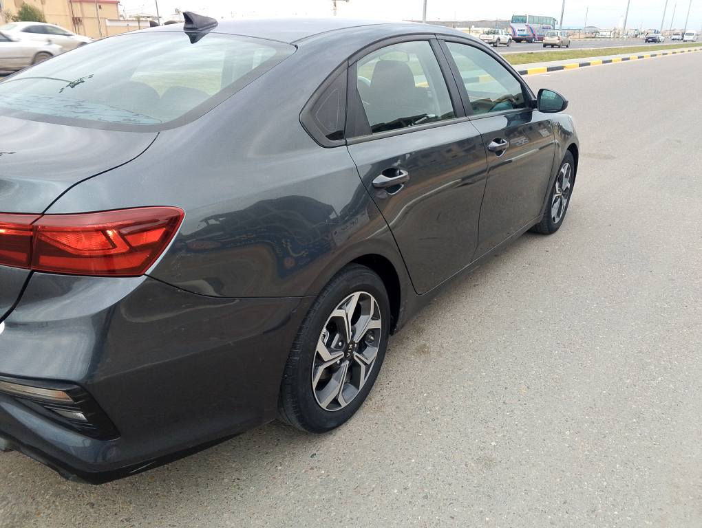 السلام عليكم كيا فورتي مديل 2020وارد امريكي محرك 2000دوش معوقين ذي قار باقيه سنه وتخلص معوق شاب بيها تبديل بند فقط وصبغ جاملغ امامي فقط بدون دواخل شواصي لغد كفاله السياره جاهزه محرك كير حداده تبريد السعر 115والشراي يتصل ويدلل البصره حمدان البصرة, العراق


**إذا كنت صاحب هذا الإعلان وتريد حذفه لأي سبب، رجاءا أرسل رسالة إلى الدعم الفني**