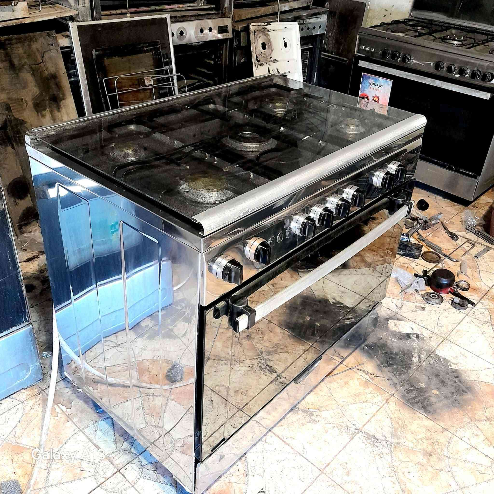 هذا فورس مصري اخو الجديد  ٢٠٠ قفله ١٧٠

والثاني فرش مصري بعده بلكارتون اخو الجديد ٢٥٠ و ٢٠٠ قفله


**إذا كنت صاحب هذا الإعلان وتريد حذفه لأي سبب، رجاءا أرسل رسالة إلى الدعم الفني**