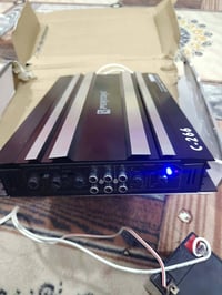 مضخم صوت • جديد • غير مستخدم